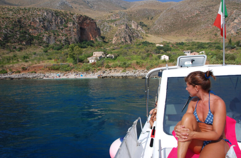 Scoprire la Riserva dello Zingaro e Scopello tramite un’escursione in barca
